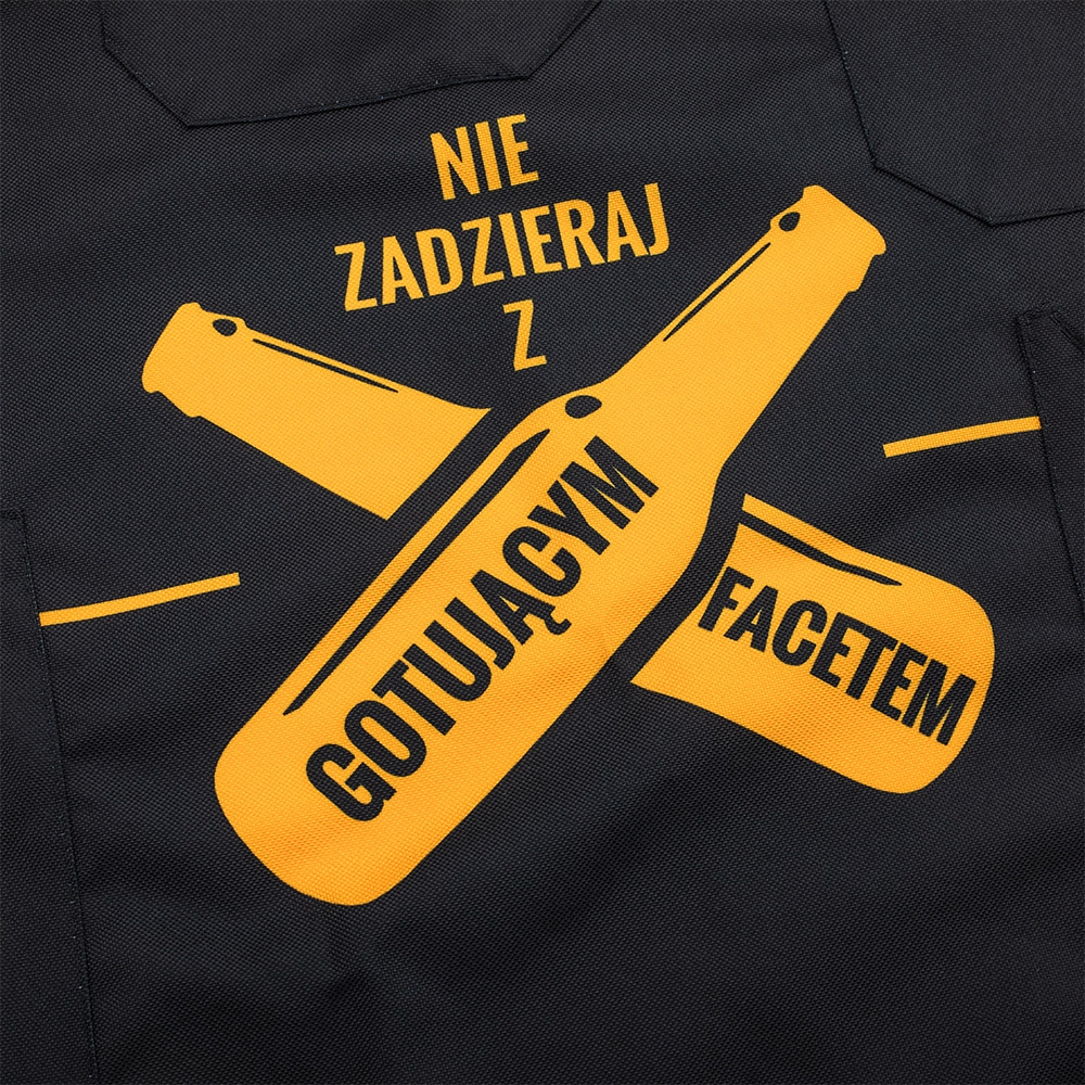 Fartuszek dla gotującego faceta